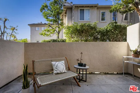 $1,145,000 | 7609 Hannum Avenue, Culver City, CA 90230