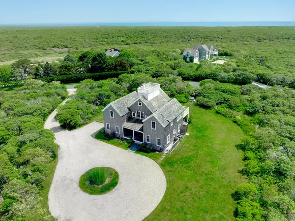 $4,595,000 | 27 Wigwam Road, Nantucket, MA 02554