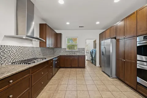 $610,000 | 3203 East 18th Street, Austin, TX 78721