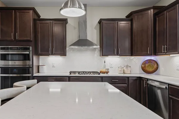 $660,000 | 7963 64th Street South, Cottage Grove, MN 55016