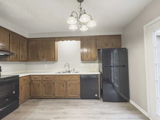 $1,080 | 610 Sango Road, Clarksville, TN 37043