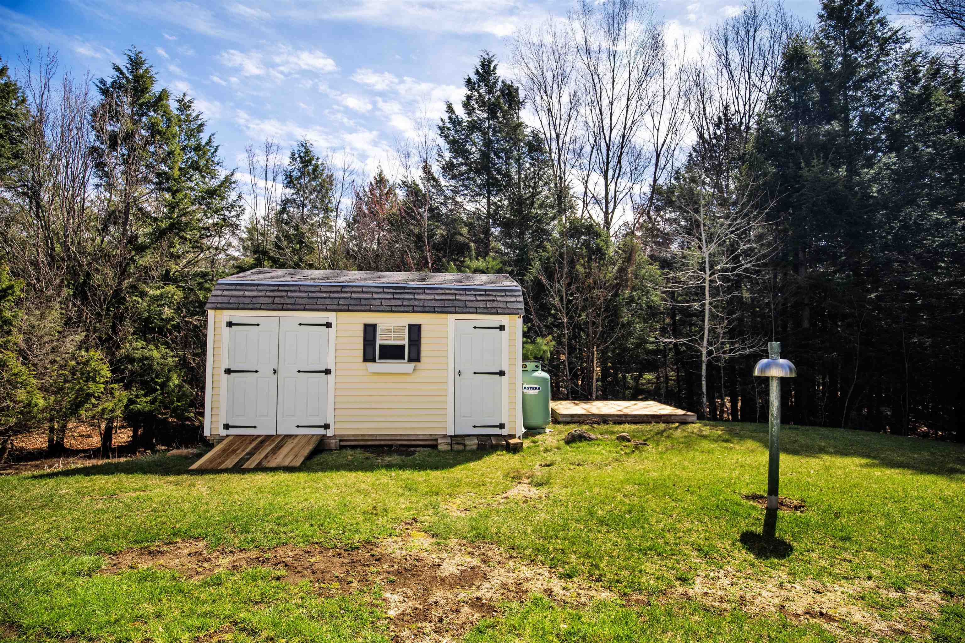 235 Lords Mill Road Epsom, NH 03234 - Photo 17 of 36