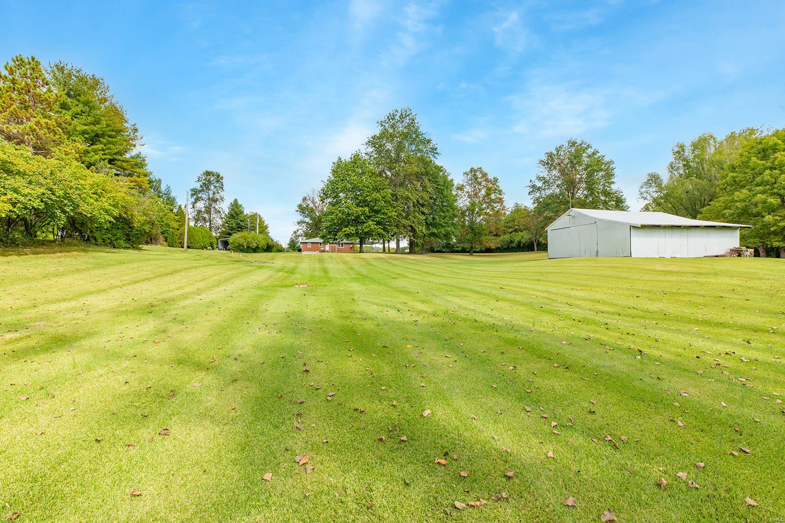 304 Blue Ridge Road Alton, IL 62002 - Photo 16 of 34