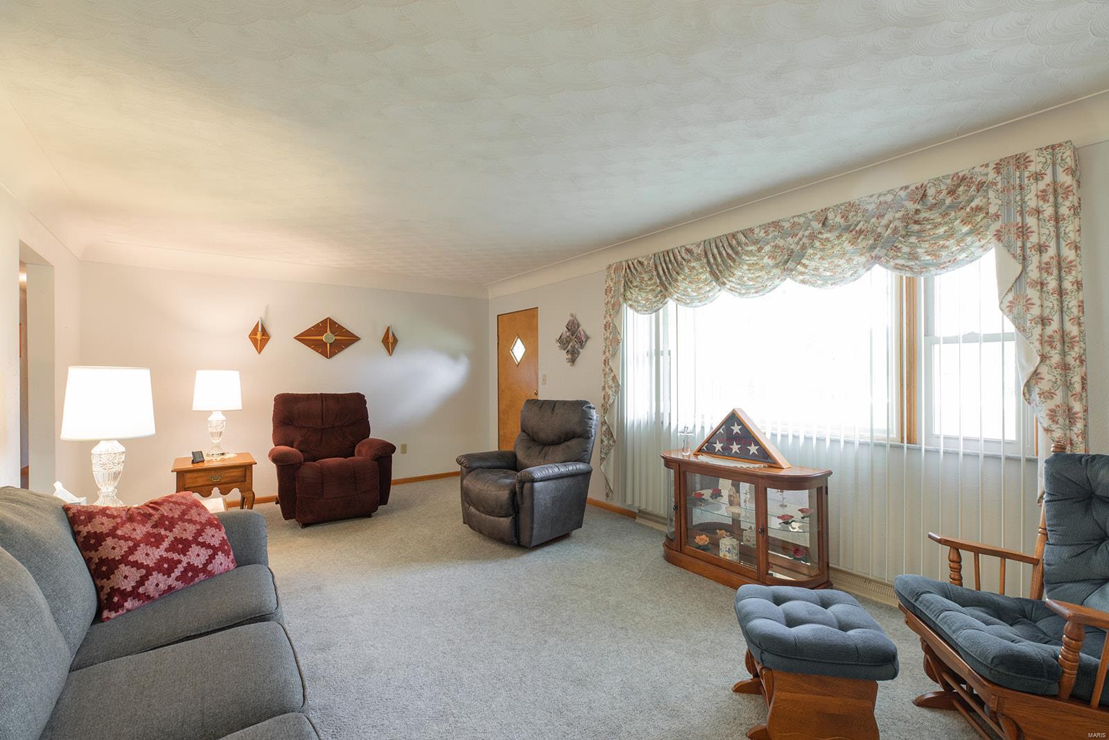 304 Blue Ridge Road Alton, IL 62002 - Photo 19 of 34