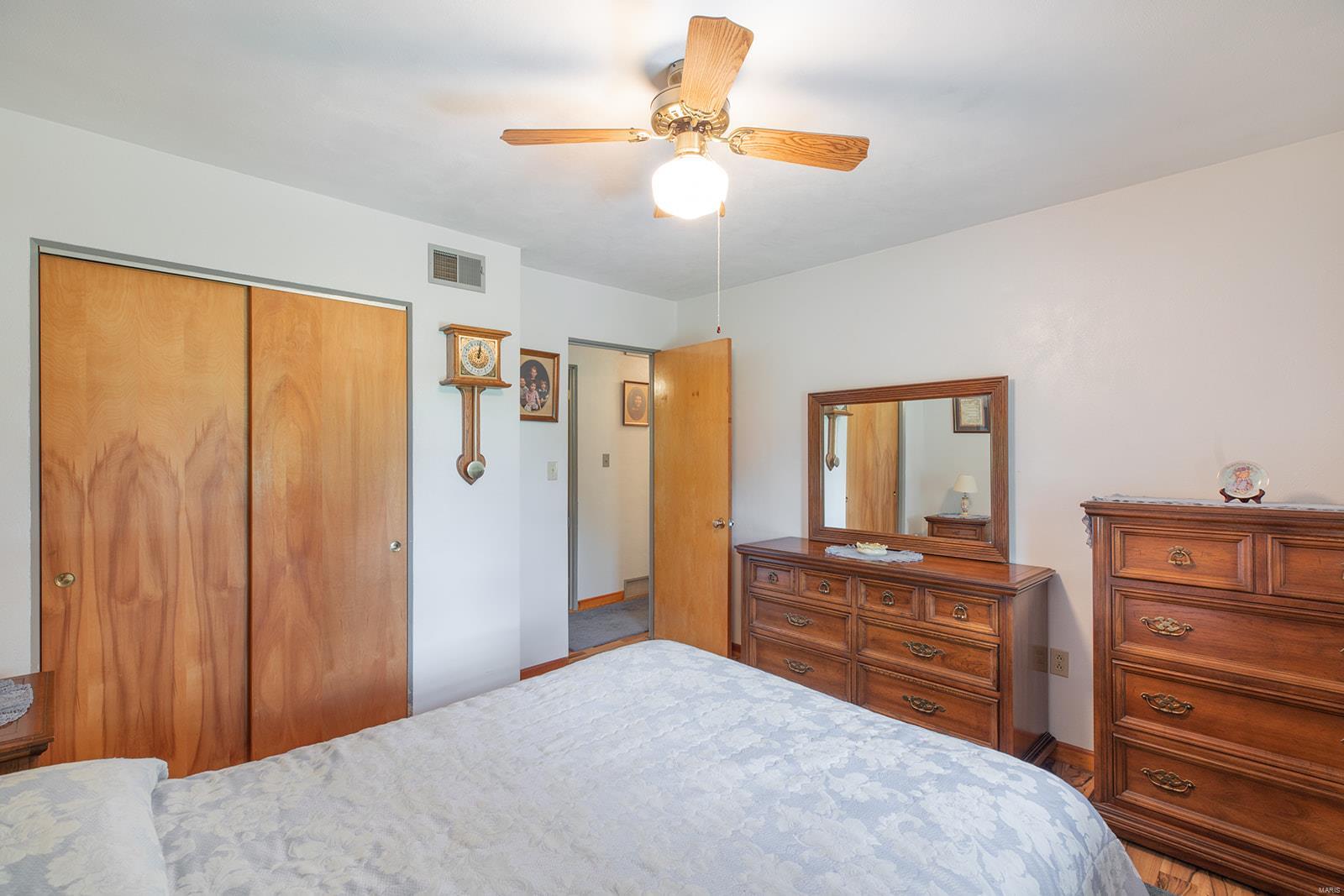 304 Blue Ridge Road Alton, IL 62002 - Photo 29 of 34
