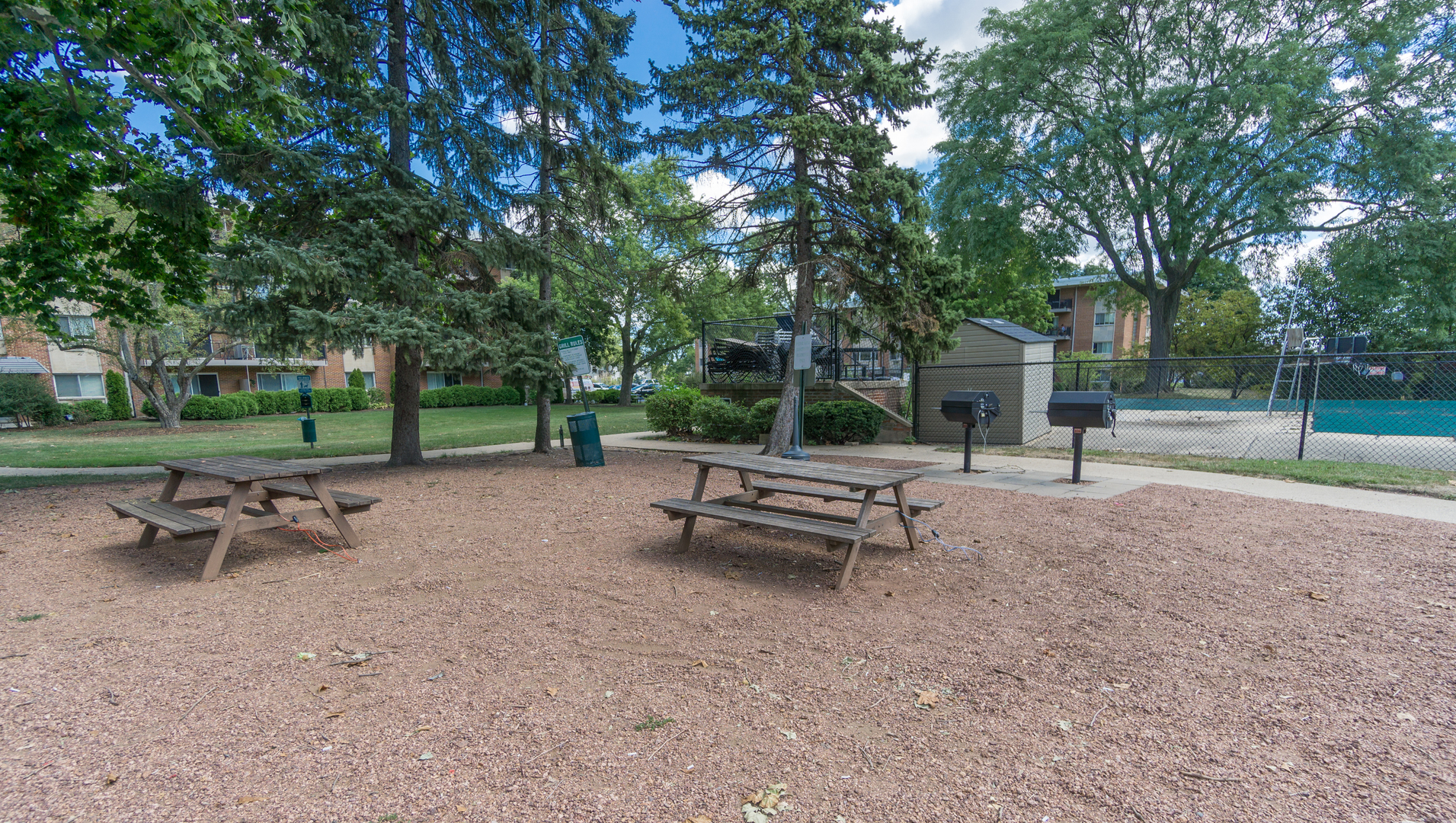 2234 South Goebbert Road, Unit 320 Arlington Heights, IL 60005 - Photo 10 of 10