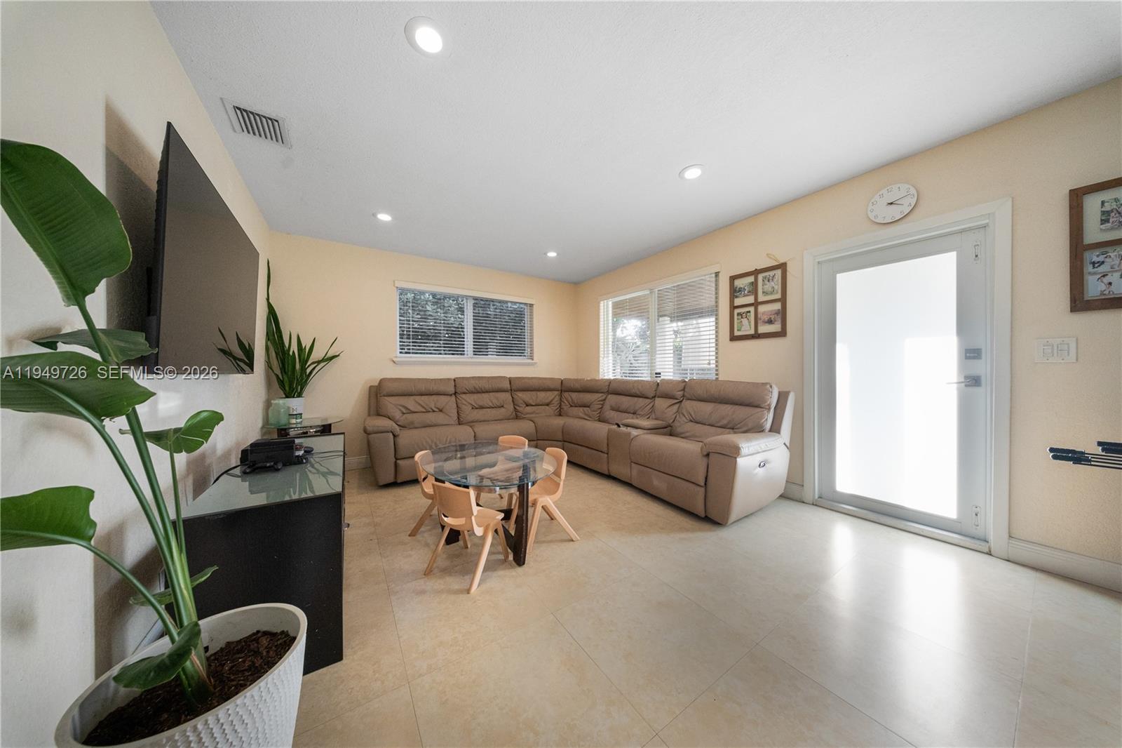 3455 Southwest 75th Court Miami, FL 33155 - Photo 2 of 21