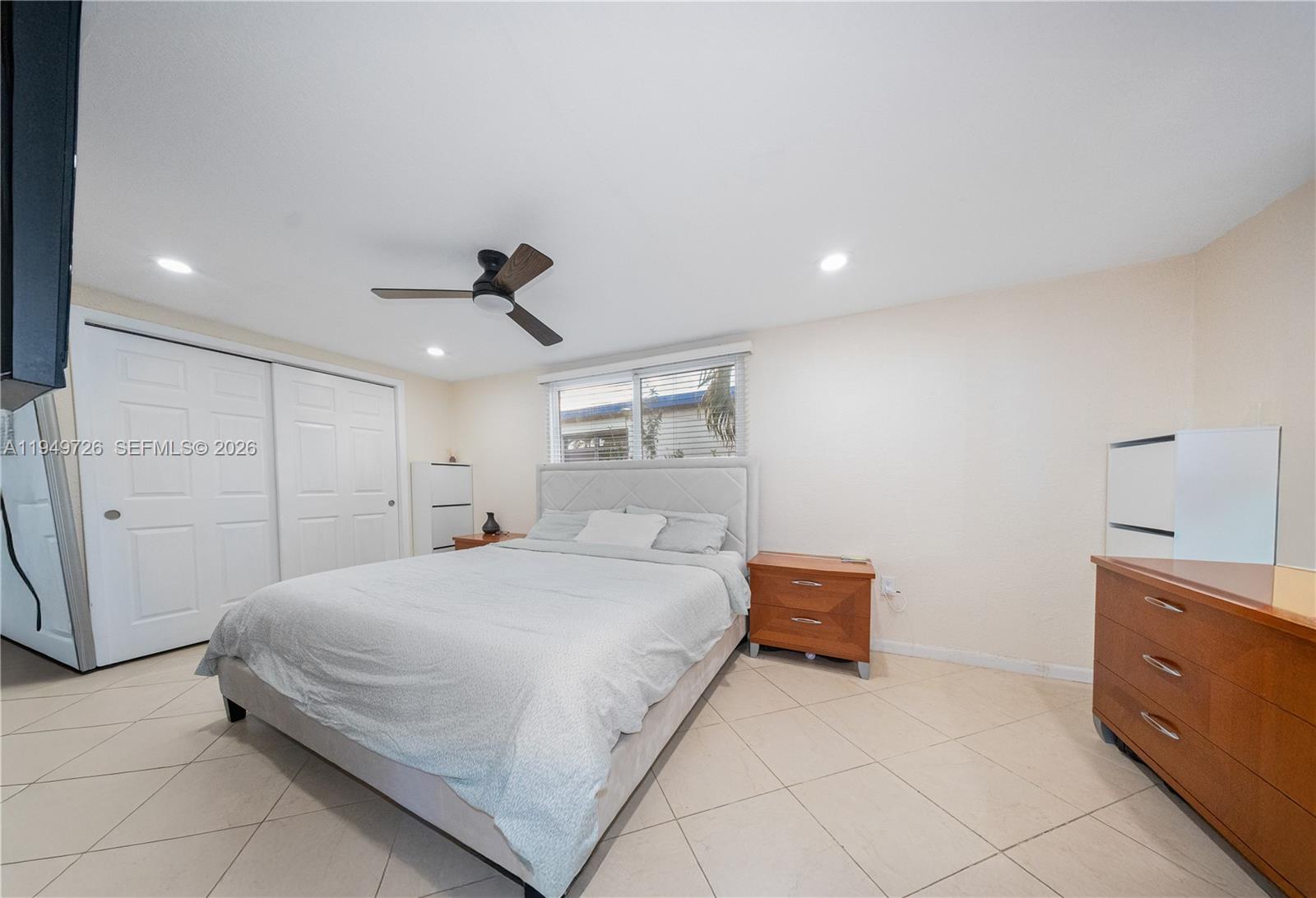 3455 Southwest 75th Court Miami, FL 33155 - Photo 8 of 21