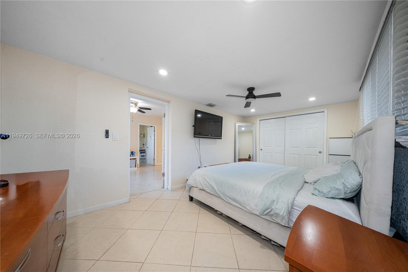 3455 Southwest 75th Court Miami, FL 33155 - Photo 9 of 21