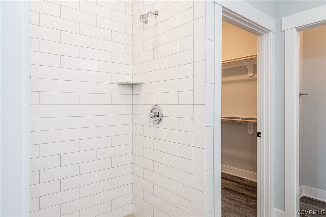 3154 Cider House Road Toano, VA 23168 - Photo 24 of 36 a bathroom with a bathtub