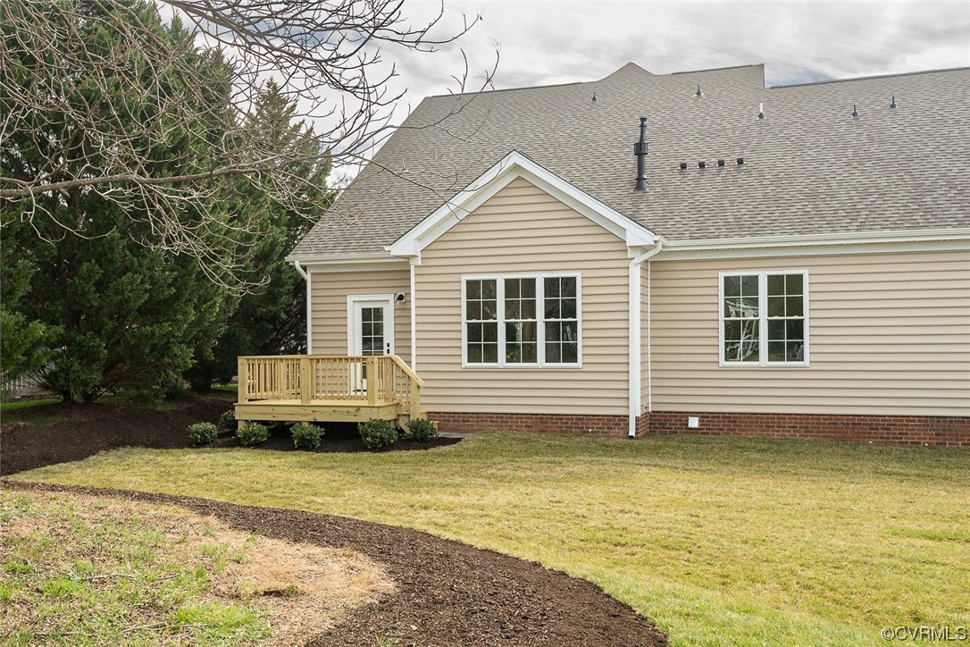 3154 Cider House Road Toano, VA 23168 - Photo 36 of 36 a view of a house with a swimming pool