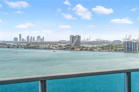 $565,000 | 725 Northeast 22nd Street, Unit 16B, Miami, FL 33137