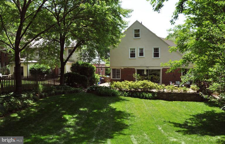 5609 Overlea Road Bethesda, MD 20816 - Photo 2 of 30 Exterior (Rear)
