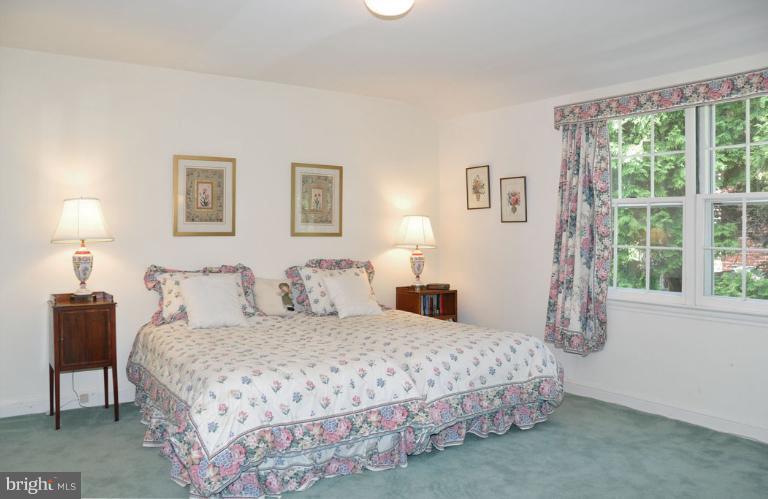 5609 Overlea Road Bethesda, MD 20816 - Photo 11 of 30 Bedroom