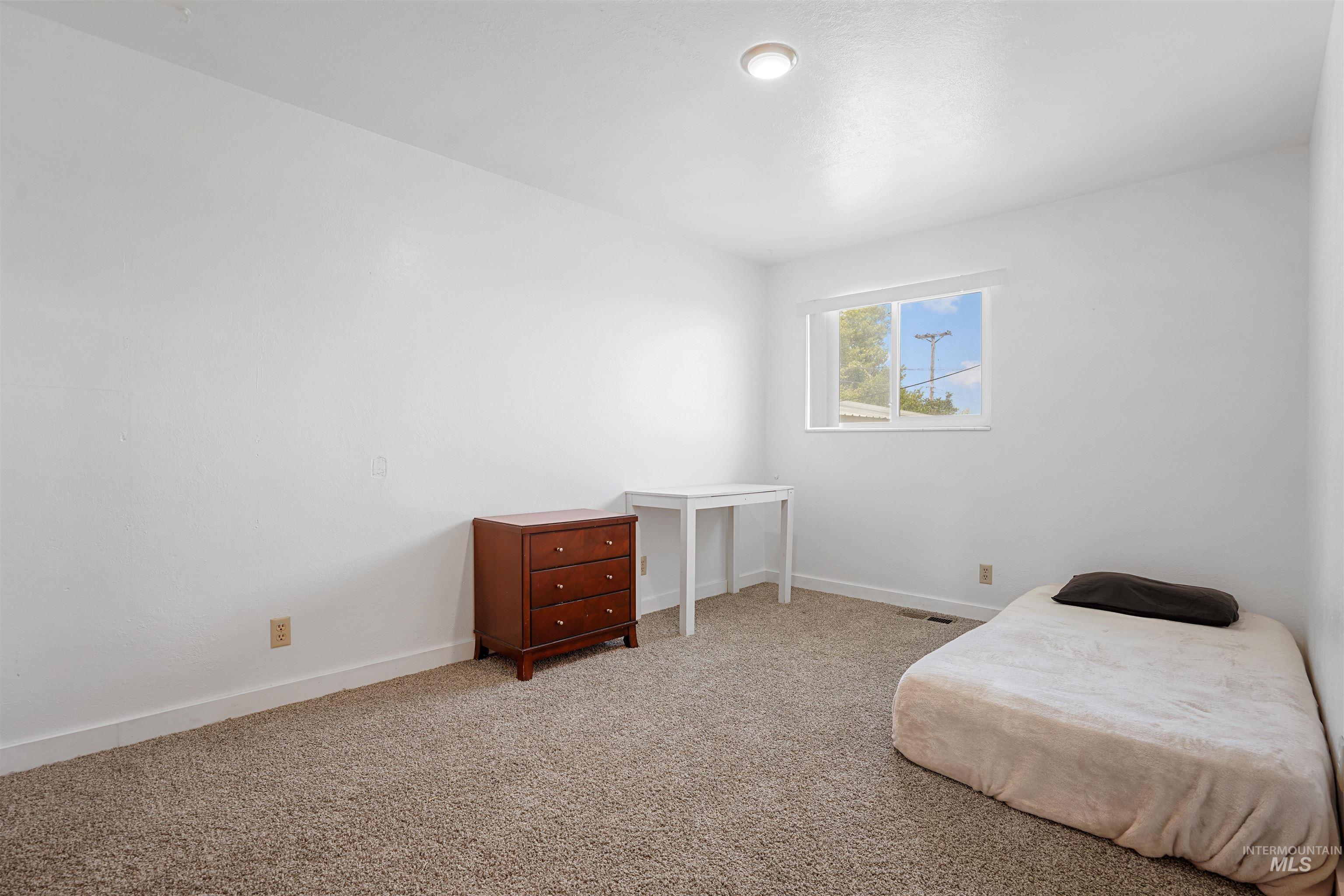 1520 R Street Heyburn, ID 83336 - Photo 12 of 25