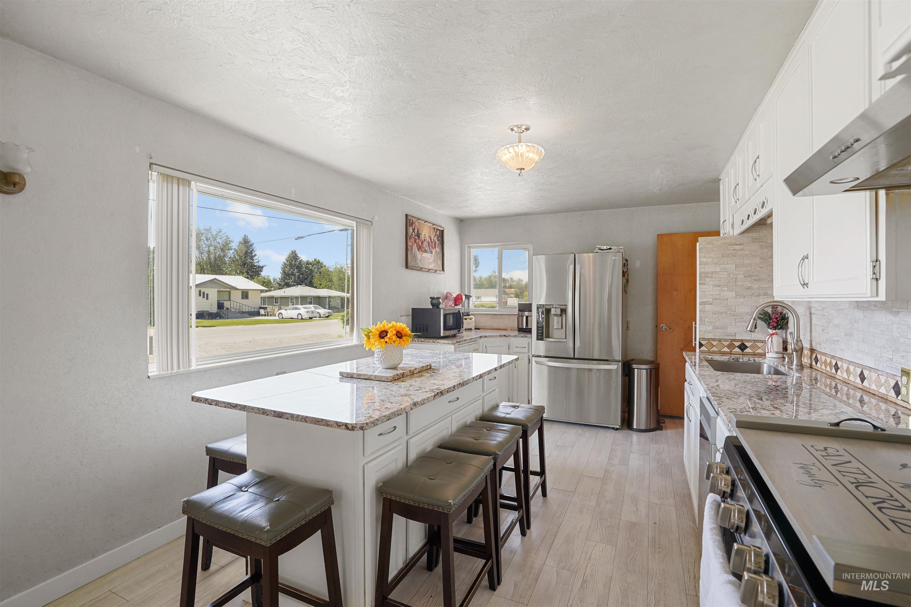 1520 R Street Heyburn, ID 83336 - Photo 5 of 25