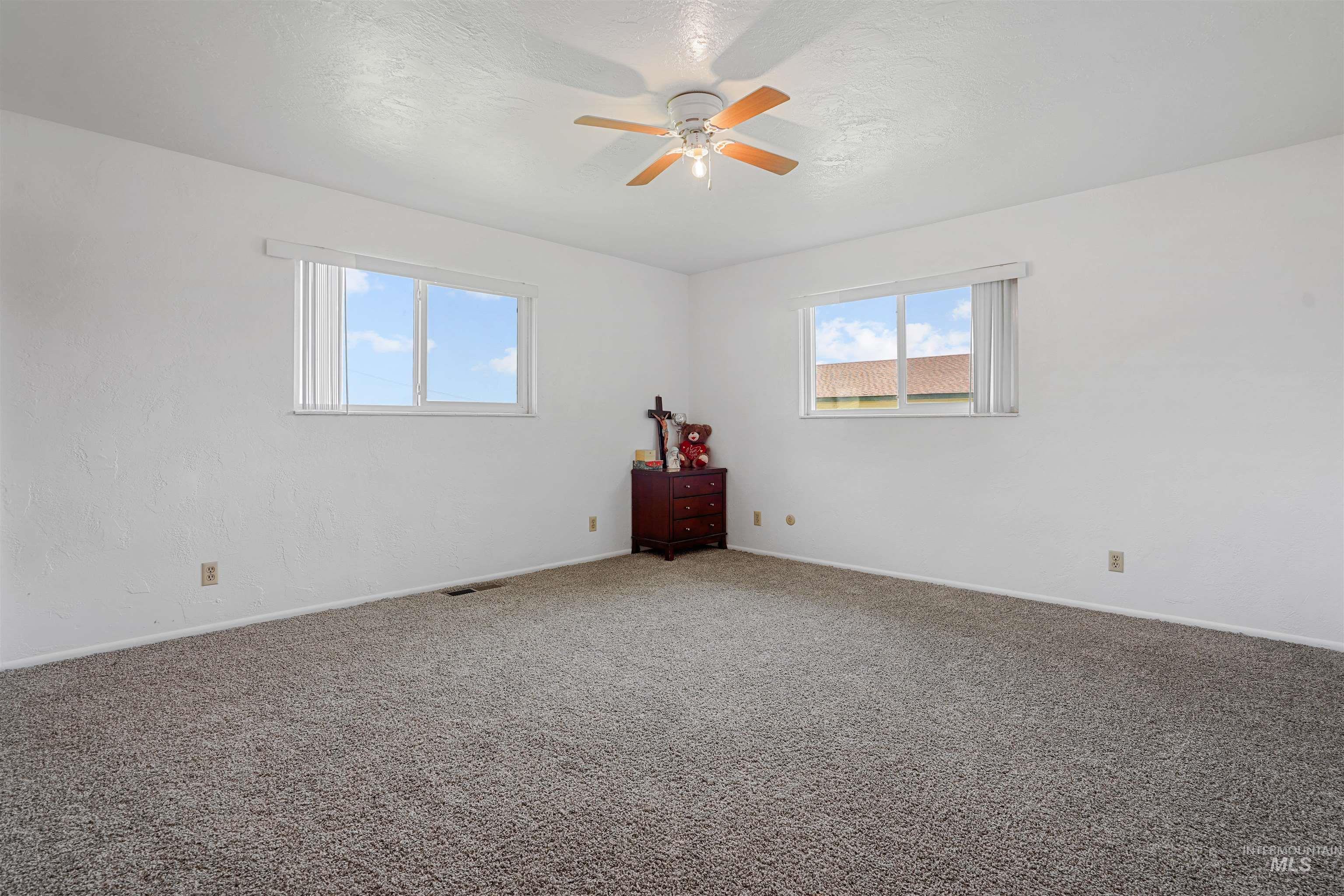 1520 R Street Heyburn, ID 83336 - Photo 9 of 25