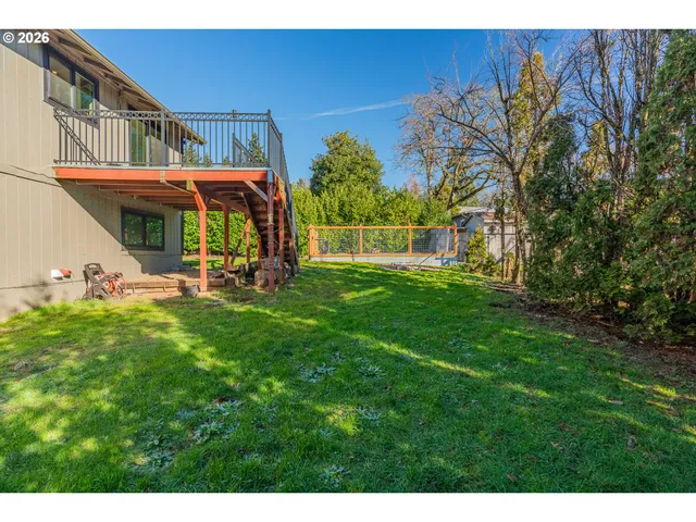 $565,000 | 6830 Glen Echo Avenue, Gladstone, OR 97027