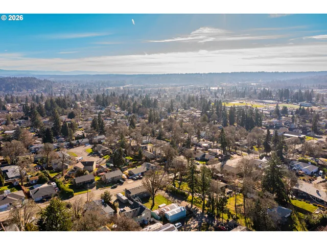 $565,000 | 6830 Glen Echo Avenue, Gladstone, OR 97027