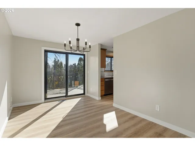 $565,000 | 6830 Glen Echo Avenue, Gladstone, OR 97027