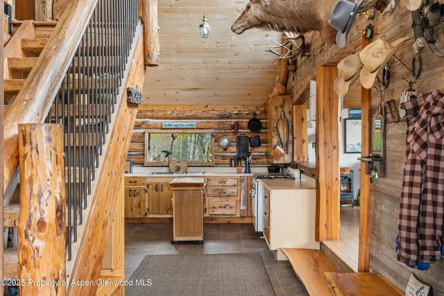 $2,400,000 | 3714 Bear Ridge Road, Basalt, CO 81621