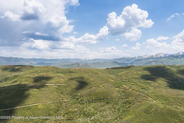 $2,400,000 | 3714 Bear Ridge Road, Basalt, CO 81621