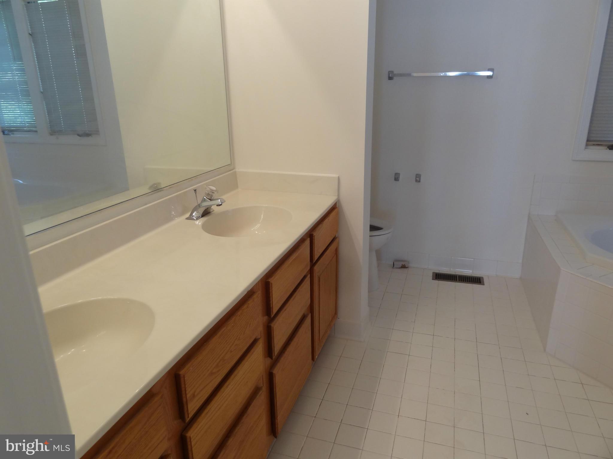8120 Craddock Road Greenbelt, MD 20770 - Photo 14 of 24 Bath (Master)