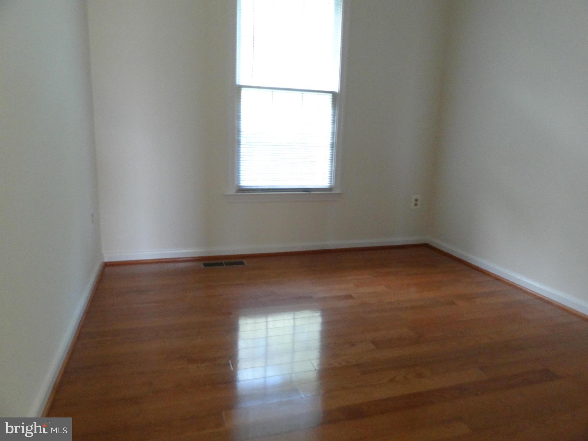 8120 Craddock Road Greenbelt, MD 20770 - Photo 16 of 24 Bedroom 2