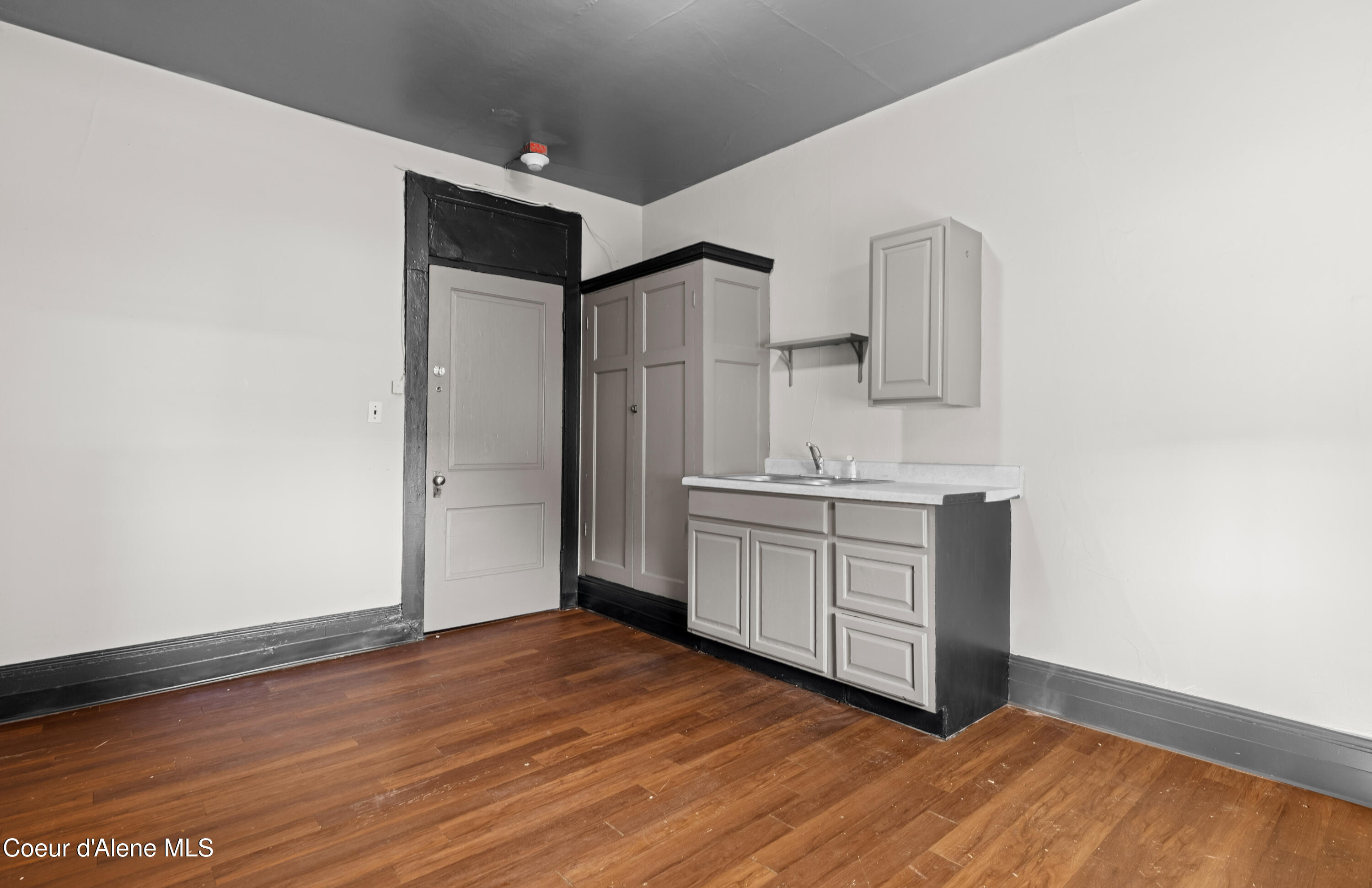 224 South Howard Street Spokane, WA 99201 - Photo 8 of 10 14