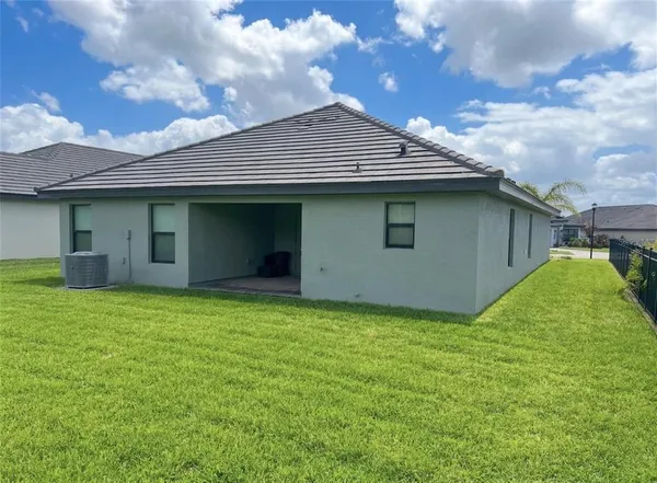 $3,000 | 4829 Summit View Way, Auburndale, FL 33823