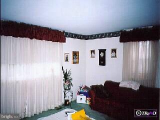 11807 Lockart Road Philadelphia, PA 19116 - Photo 5 of 6 Gallery Image 5
