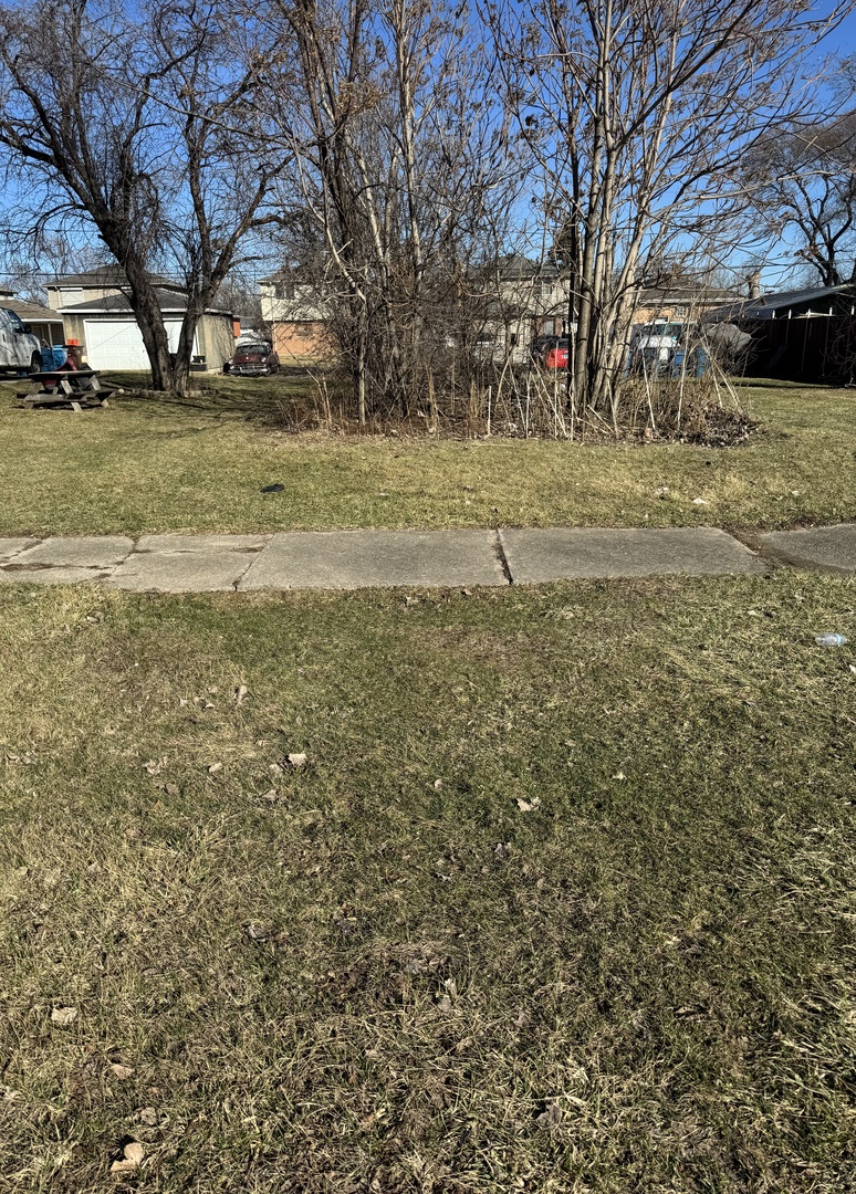 14423 Davis Avenue Harvey, IL 60426 - Photo 2 of 5