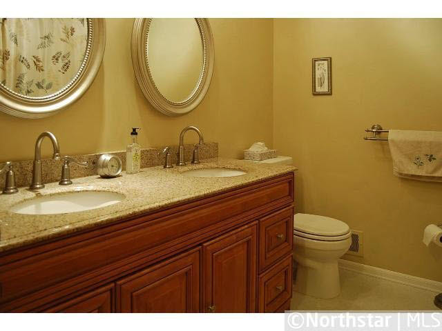 4651 Chandler Road Shoreview, MN 55126 - Photo 8 of 13 Gallery Image 8