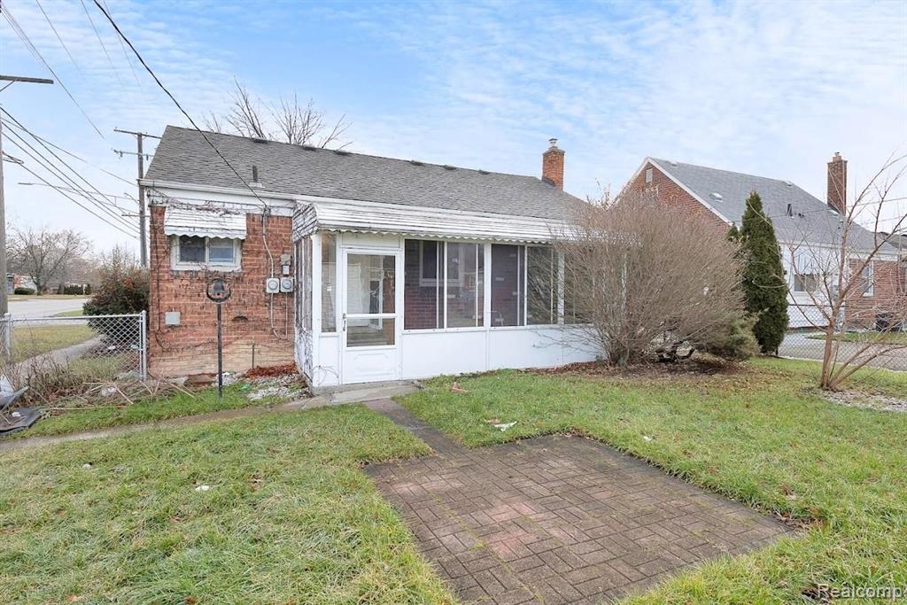 114 Shadowlawn Street Inkster, MI 48141 - Photo 4 of 35