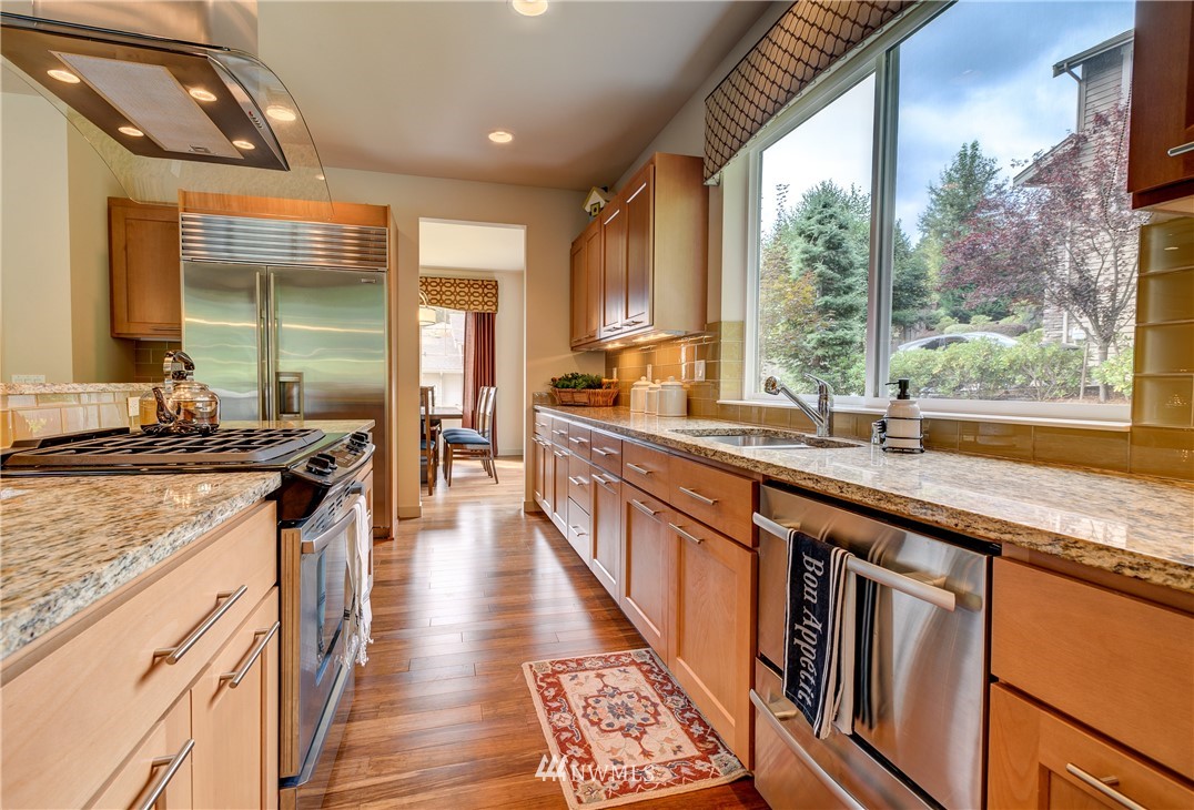 22202 1st Drive Southeast Bothell, WA 98021 - Photo 6 of 24