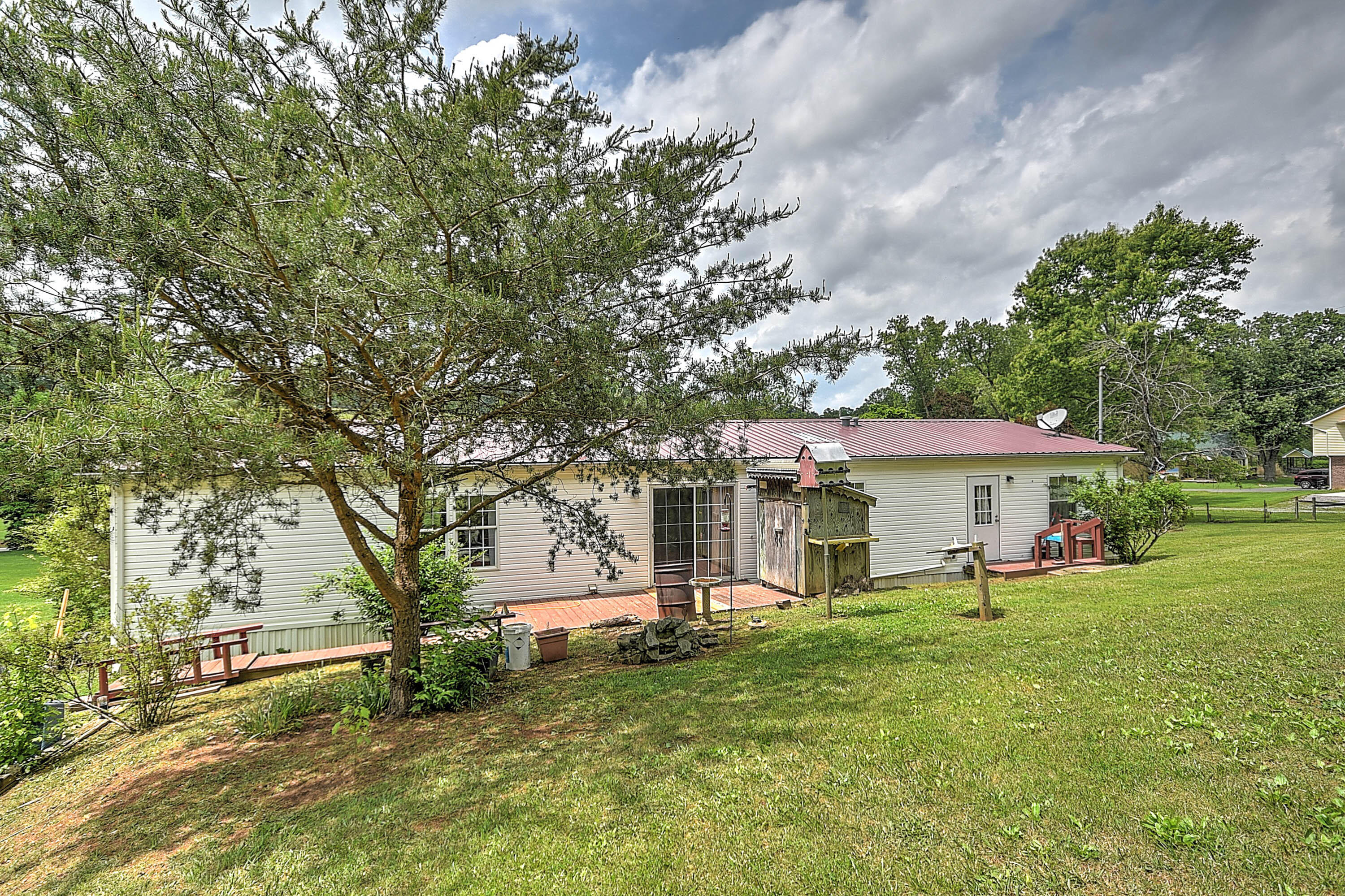 265 Mary Lamons Road Afton, TN 37616 - Photo 12 of 37 Mary Lamons-8