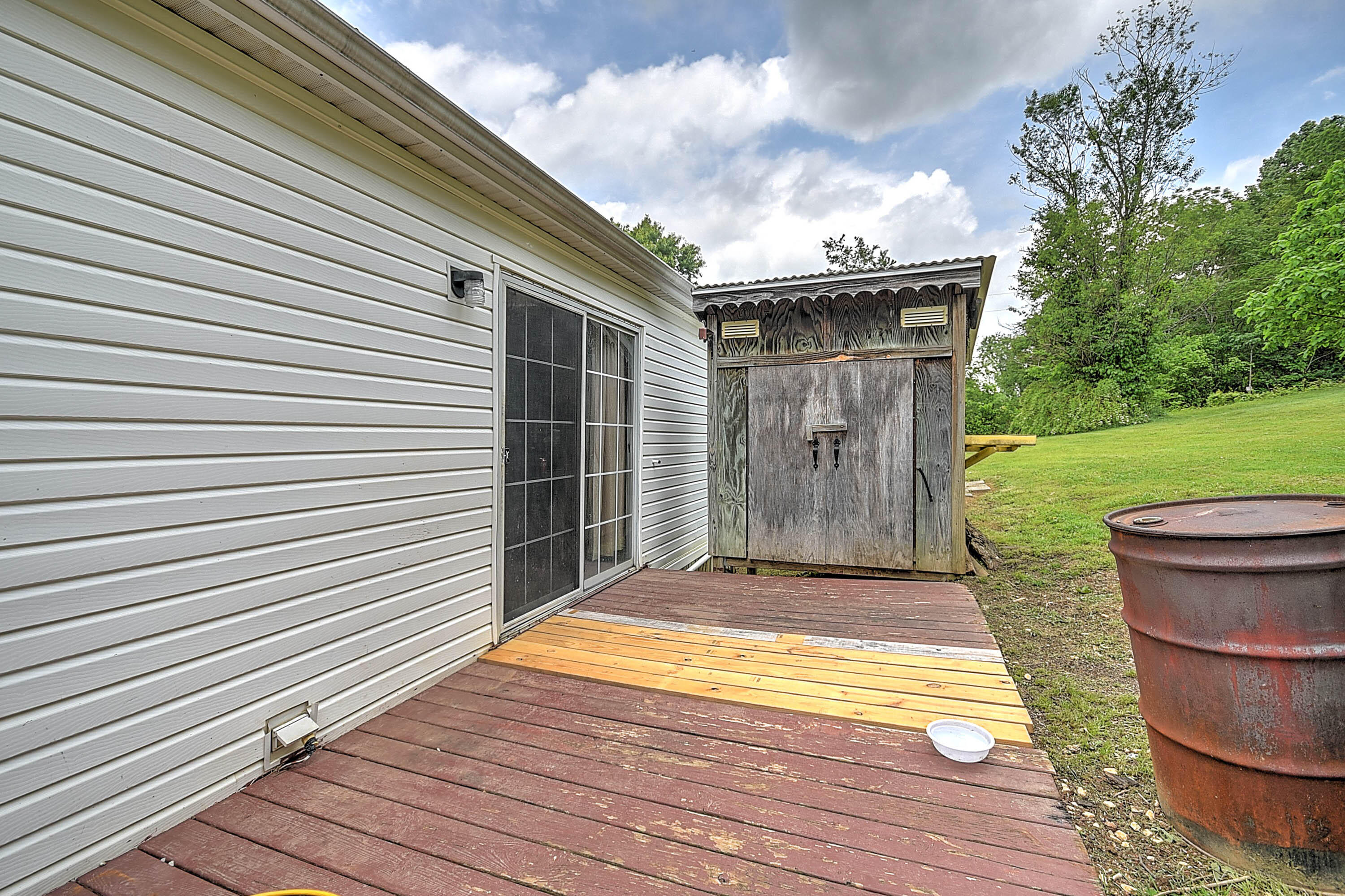 265 Mary Lamons Road Afton, TN 37616 - Photo 15 of 37 Mary Lamons-11