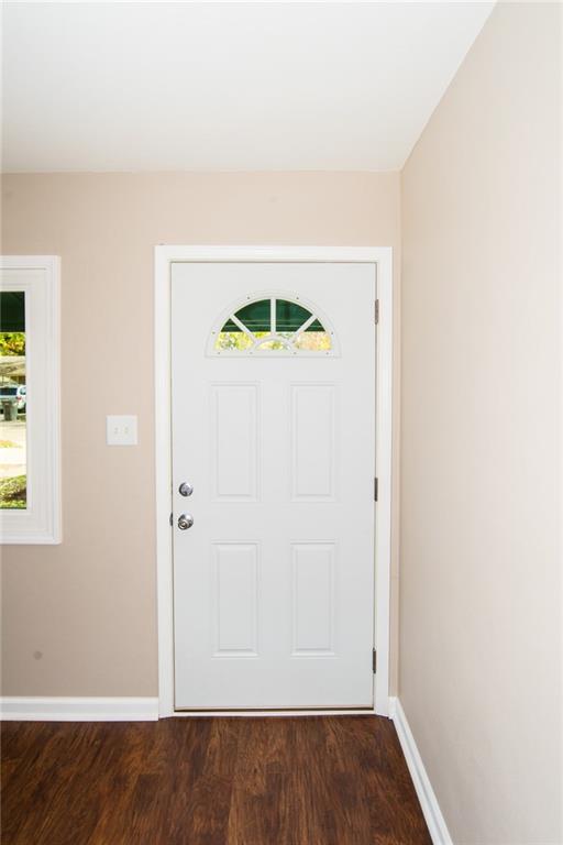 344 South Kenmore Road Indianapolis, IN 46219 - Photo 3 of 19 Gallery Image 3