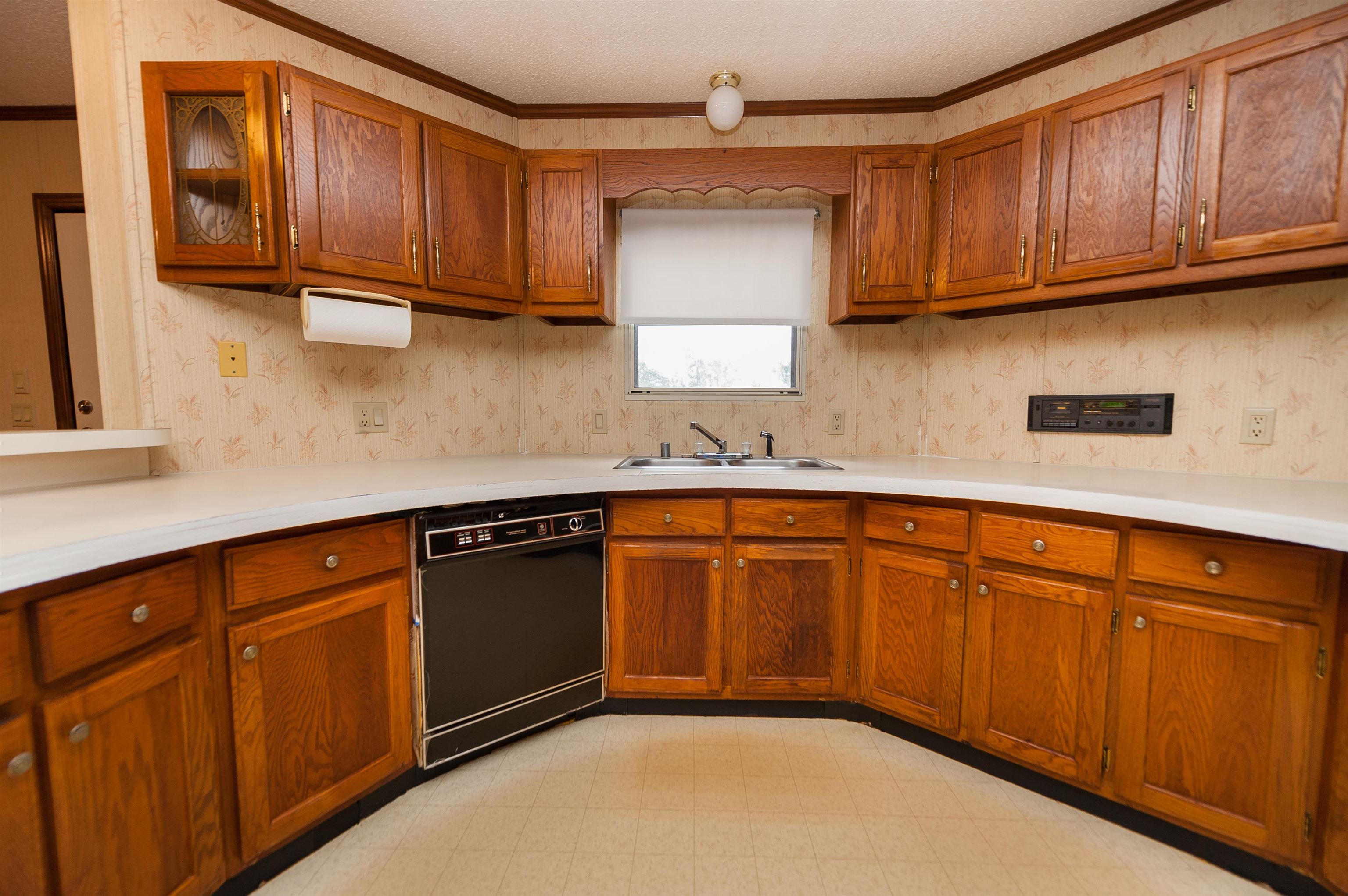 490 Buncombe Road Enoree, SC 29335 - Photo 11 of 36