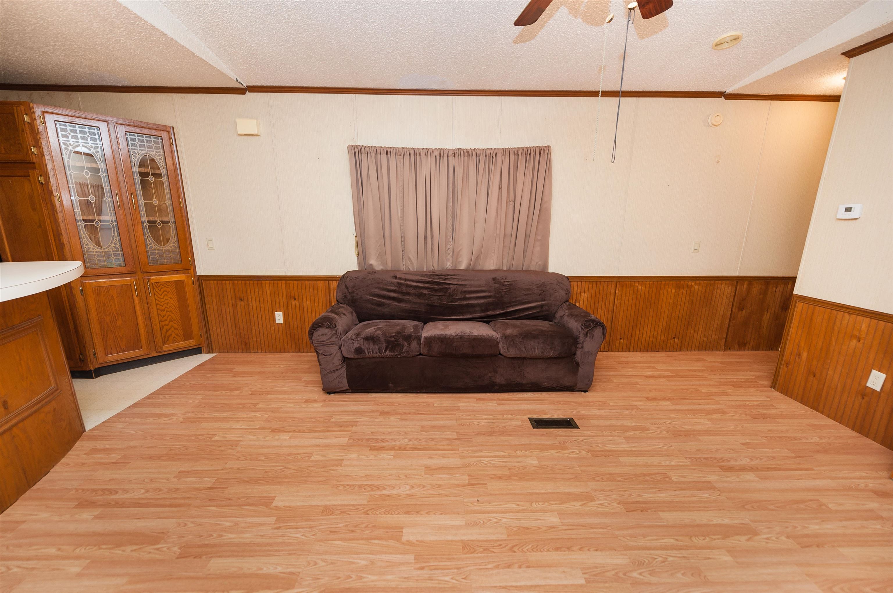 490 Buncombe Road Enoree, SC 29335 - Photo 3 of 36