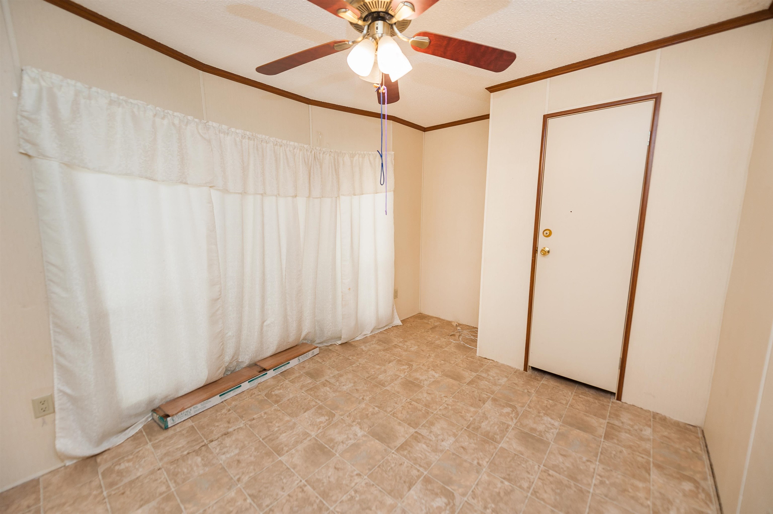 490 Buncombe Road Enoree, SC 29335 - Photo 8 of 36