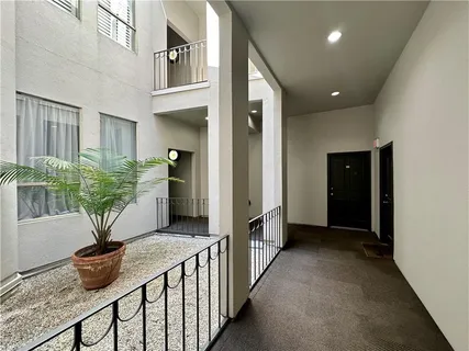 $350,000 | 330 Julia Street, Unit 205, New Orleans, LA 70130