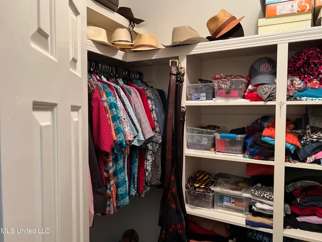 $382,500 | 420 Fox Bay Drive, Brandon, MS 39047