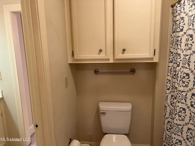 $382,500 | 420 Fox Bay Drive, Brandon, MS 39047