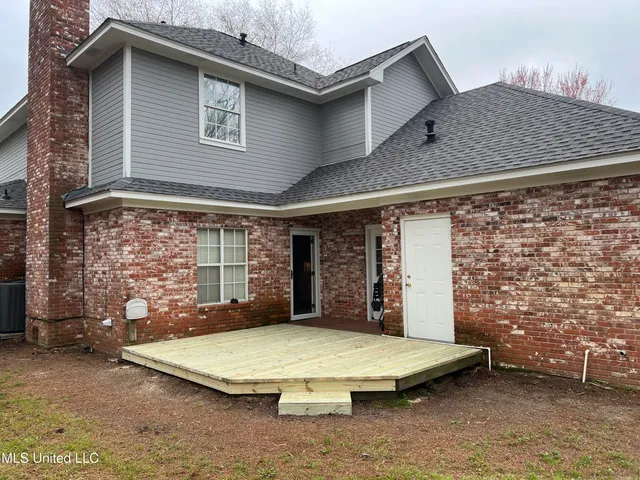 $382,500 | 420 Fox Bay Drive, Brandon, MS 39047