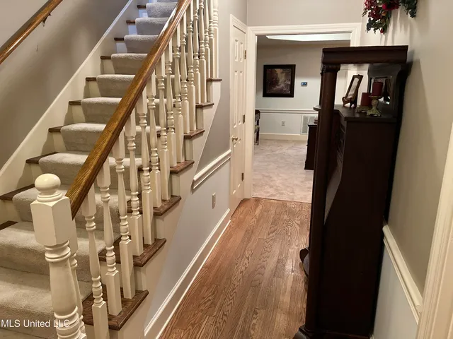 $382,500 | 420 Fox Bay Drive, Brandon, MS 39047