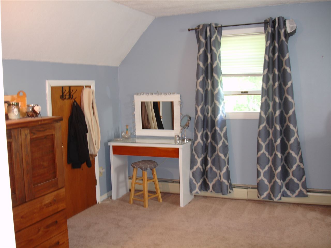 54 Estes Road Rochester, NH 03839 - Photo 11 of 21