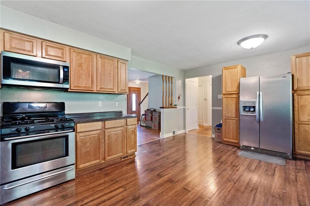 368 Malden Road Coal Center, PA 15423 - Photo 8 of 25 Gallery Image 8