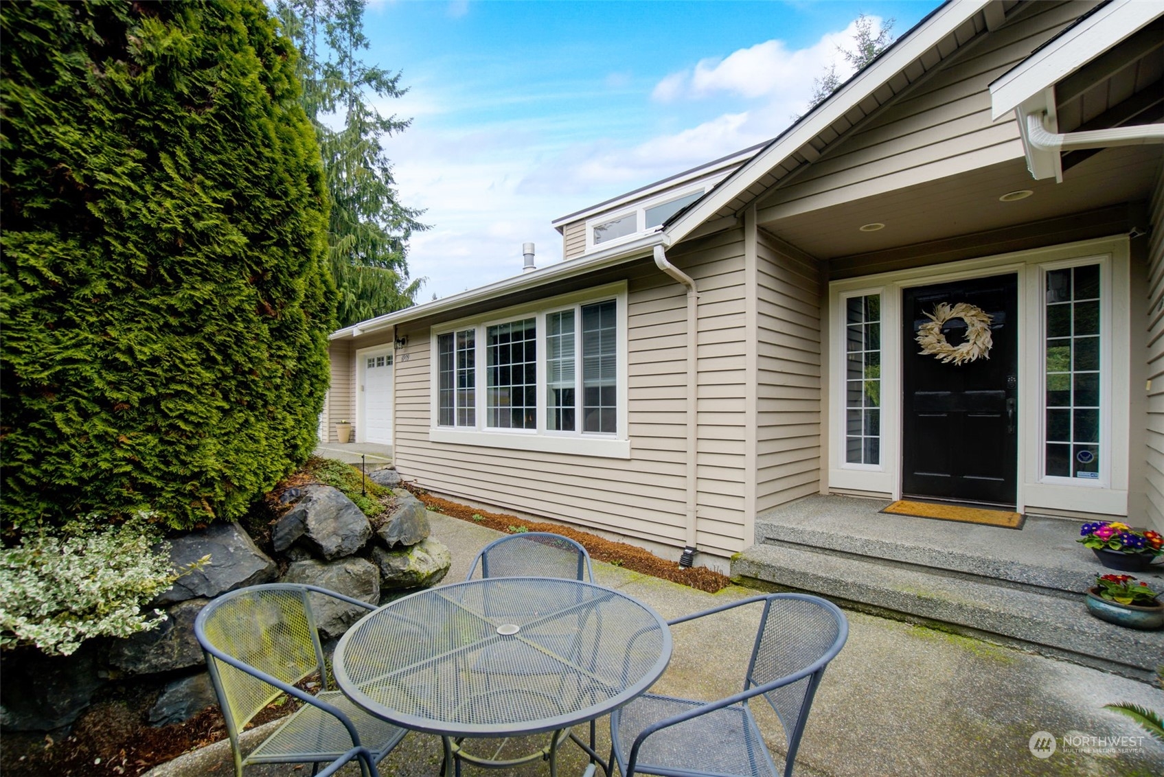 6909 174th Street Southwest Edmonds, WA 98026 - Photo 1 of 32 Gallery Image 1