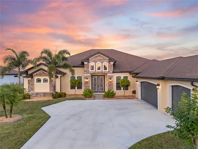 $975,000 | 5219 Lake Venice Drive, Wimauma, FL 33598